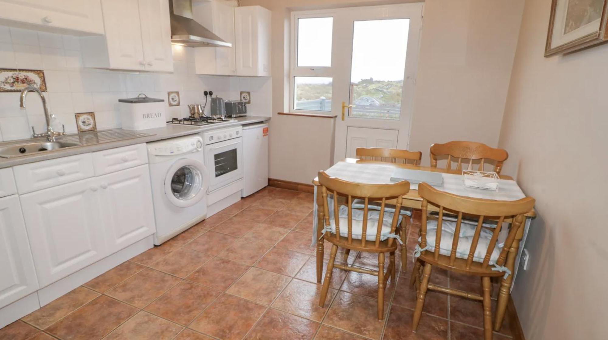 Breezy Point Accommodation Portnoo Exterior photo