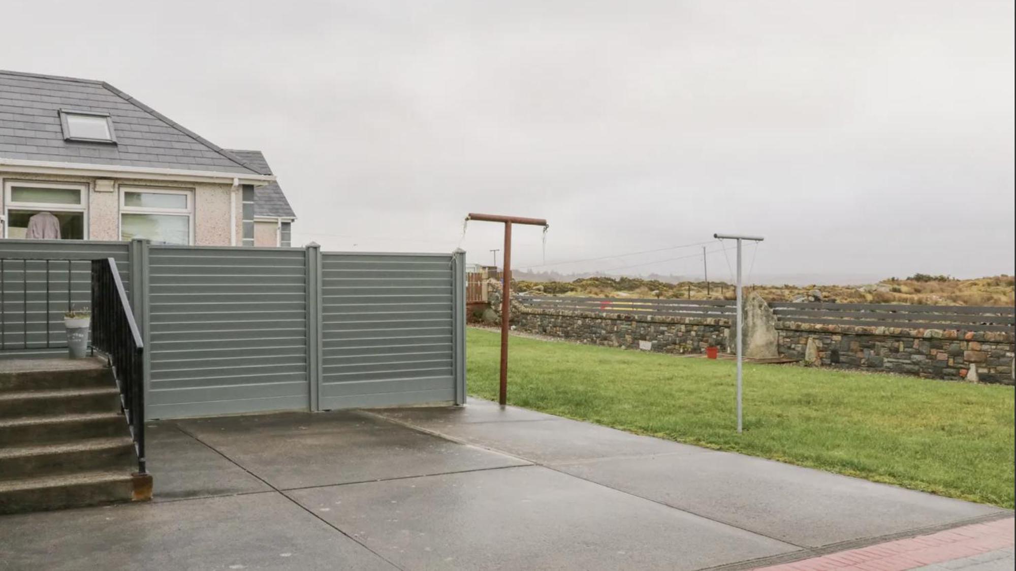 Breezy Point Accommodation Portnoo Exterior photo